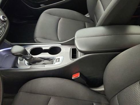 Used 2023 Chevrolet Malibu LT FWD image 12