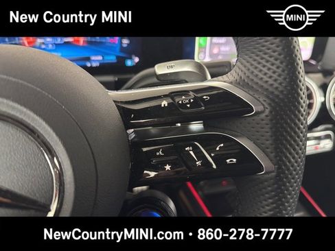 Used 2025 Mercedes-Benz GLA 35 AMG 4MATIC image 28