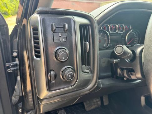 Used 2016 Chevrolet Silverado 2500 LTZ w/ Duramax Plus Package AWD/4WD image 26