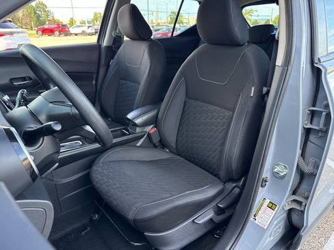 Used 2021 Nissan Kicks SV FWD image 11