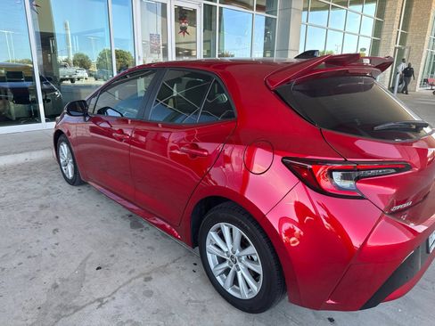 Used 2026 Toyota Corolla SE FWD image 15