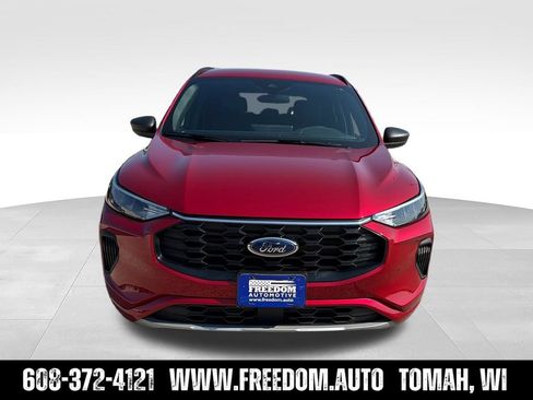 Used 2024 Ford Escape ST-Line w/ Tech Pack #1 AWD/4WD image 12