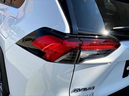 Used 2024 Toyota RAV4 LE image 28