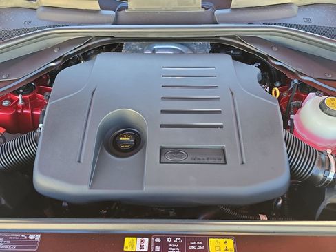 New 2026 Land Rover Range Rover Sport SE image 32