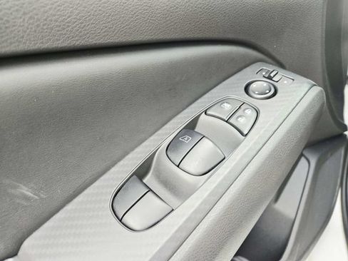 Used 2023 Nissan Altima 2.5 S FWD image 29