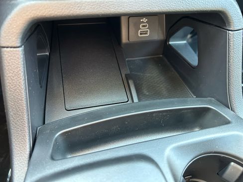 New 2025 Ford Ranger XLT w/ Equipment Group 301A High image 38