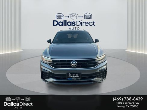 Used 2022 Volkswagen Tiguan SE R-Line image 3