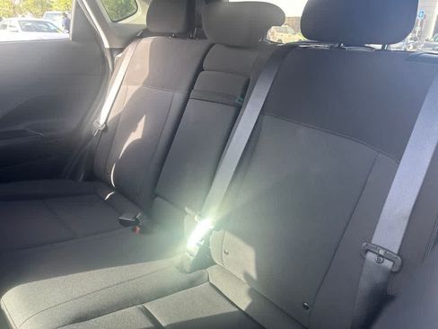 Used 2024 Hyundai Kona SEL AWD/4WD image 5