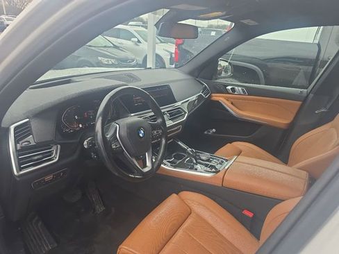 Used 2019 BMW X5 xDrive40i w/ Off-Road Package image 2