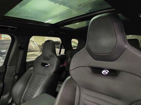 Used 2025 Land Rover Range Rover Sport SV Edition Two image 24
