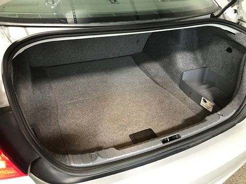 Used 2010 BMW 328i xDrive Sedan image 31