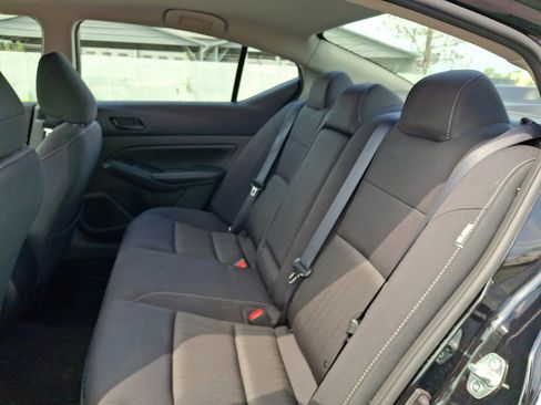 Used 2024 Nissan Altima 2.5 SV FWD image 20