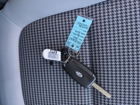 Used 2023 Hyundai Kona SE w/ Cargo Package image 13