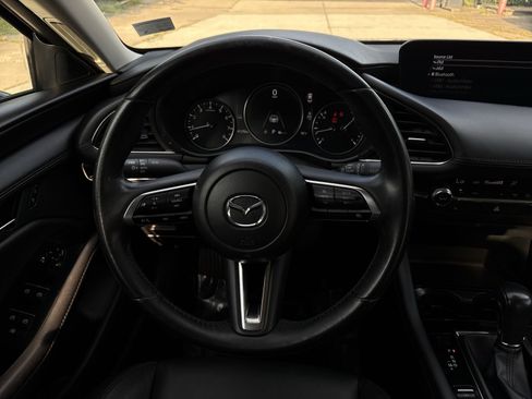 Used 2024 MAZDA MAZDA3 s FWD image 24