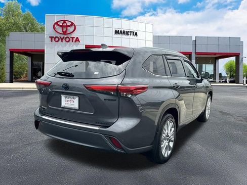 Used 2023 Toyota Highlander Limited AWD/4WD image 26