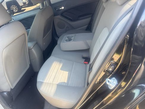 Used 2015 Kia Forte EX image 10