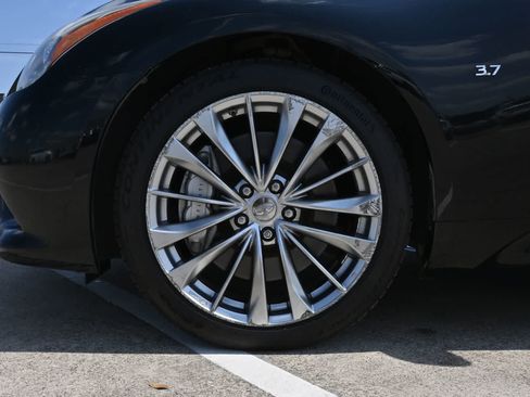 Used 2014 INFINITI Q60 Journey w/ Premium Package RWD image 26
