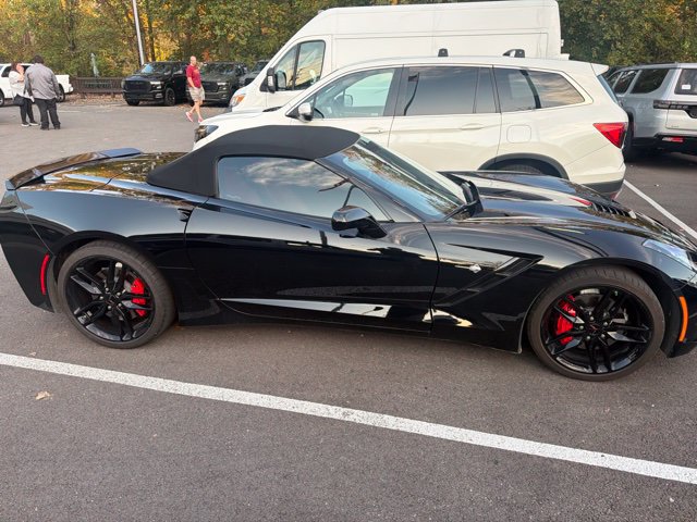 Used 2019 Chevrolet Corvette Stingray Convertible w/ 1LT RWD image 4