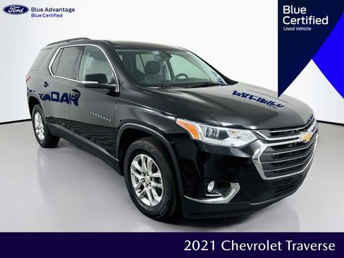 Used 2021 Chevrolet Traverse LT w/ LPO, Floor Liner Package AWD/4WD image 1