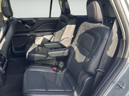 Used 2024 Lincoln Aviator Reserve w/ Jet Package RWD image 22