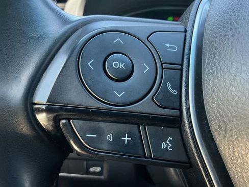 Used 2021 Toyota Venza XLE AWD/4WD image 17