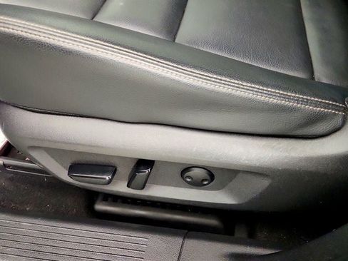 Used 2021 Nissan Rogue SL w/ Premium Package FWD image 12