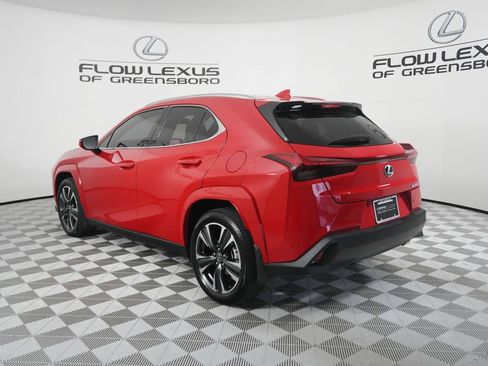 Certified 2025 Lexus UX 300h FWD w/ Accessory Package (Z1) image 5