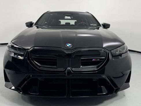 New 2027 BMW M5 Touring AWD/4WD image 2