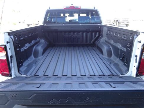 New 2026 GMC Canyon Elevation w/ Convenience Package RWD image 7