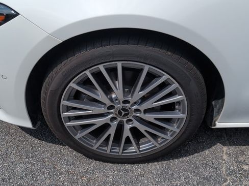 Used 2023 Mercedes-Benz CLA 250 image 29