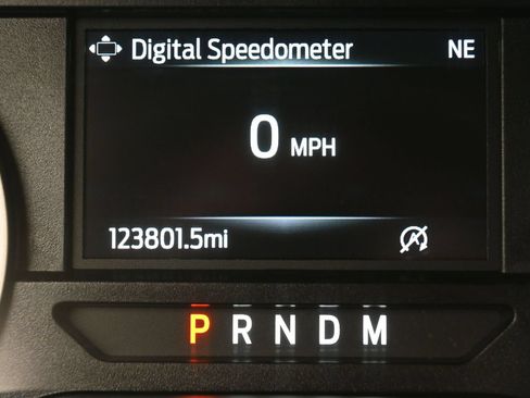 Used 2021 Ford Expedition XLT RWD image 16