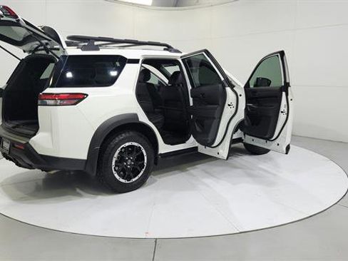 Certified 2023 Nissan Pathfinder Rock Creek image 12
