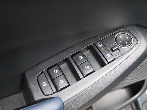 Used 2024 Kia Seltos S image 18