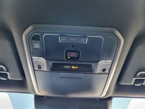 Used 2025 Toyota Tacoma SR5 image 20