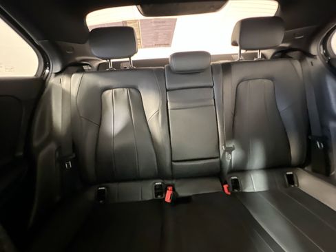 Used 2019 Mercedes-Benz A 220 4MATIC image 32