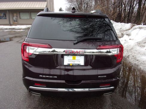 Used 2021 GMC Acadia Denali w/ Denali Ultimate Package image 4