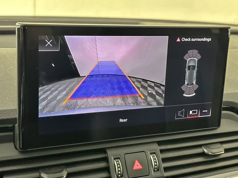 Used 2022 Audi Q5 2.0T Premium image 18