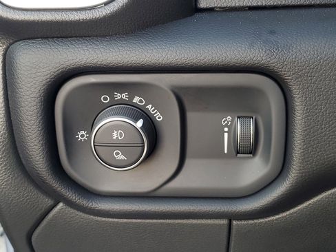 Used 2024 RAM 2500 Big Horn image 18