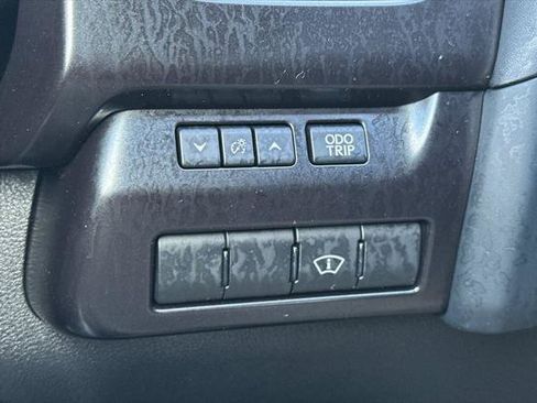 Certified 2024 Lexus UX 250h F Sport FWD image 32