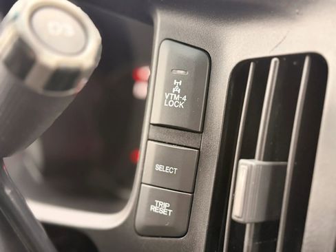 Used 2012 Honda Ridgeline RTS image 34