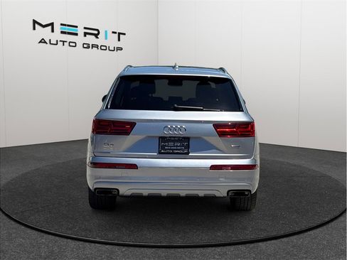 Used 2018 Audi Q7 3.0T Premium AWD/4WD image 8