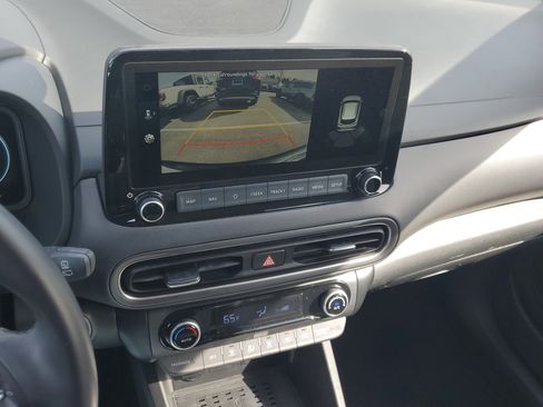 Used 2022 Hyundai Kona Limited image 26