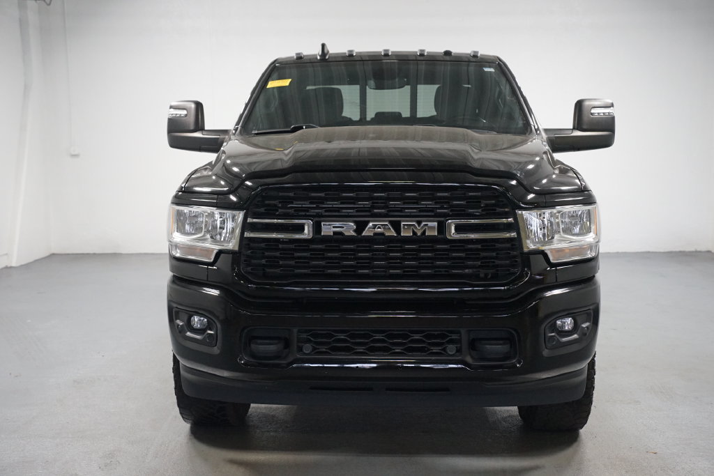 Used 2023 RAM 2500 Big Horn w/ Level 2 Equipment Group AWD/4WD image 2