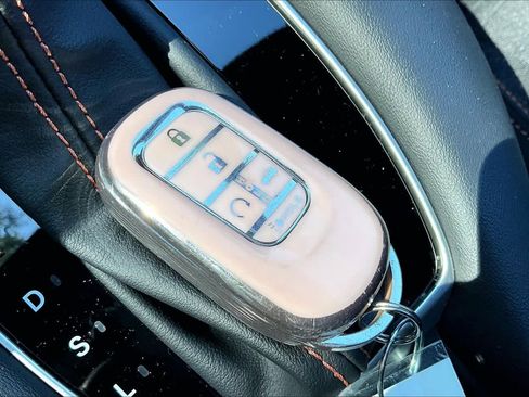 Used 2024 Honda HR-V Sport image 14