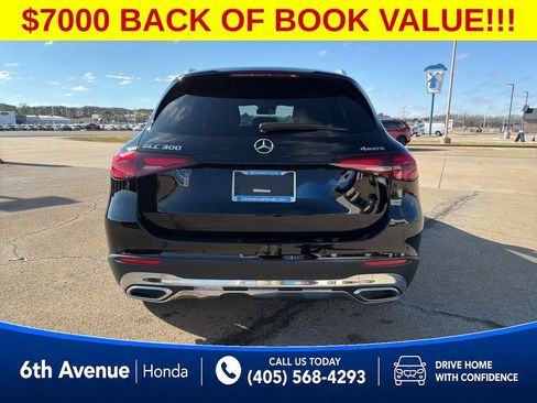 Used 2024 Mercedes-Benz GLC 300 4MATIC image 6