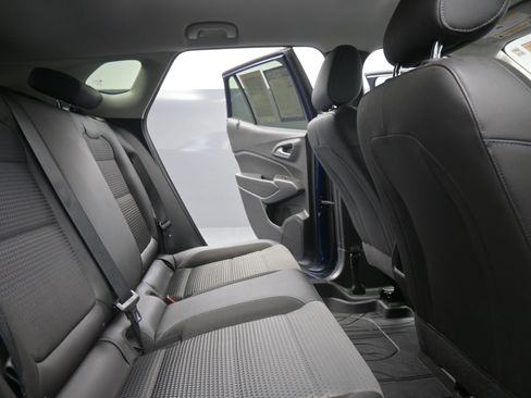 Certified 2024 Chevrolet Trax LT w/ Driver Confidence Package image 18