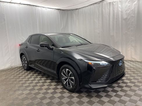 Used 2024 Lexus RZ 300e Premium image 2