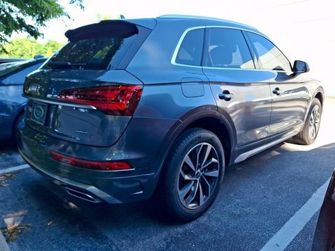 Used 2023 Audi Q5 2.0T Premium w/ Convenience Package AWD/4WD image 6