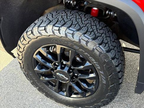 Certified 2025 Chevrolet Silverado 2500 LT w/ Trail Boss Package image 24