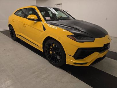 Used 2024 Lamborghini Urus S